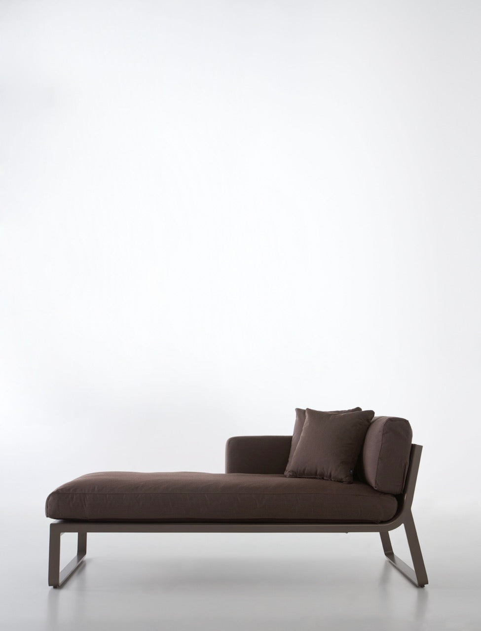 Gandia Blasco I Flat Sectional 2 Chaiselongue links