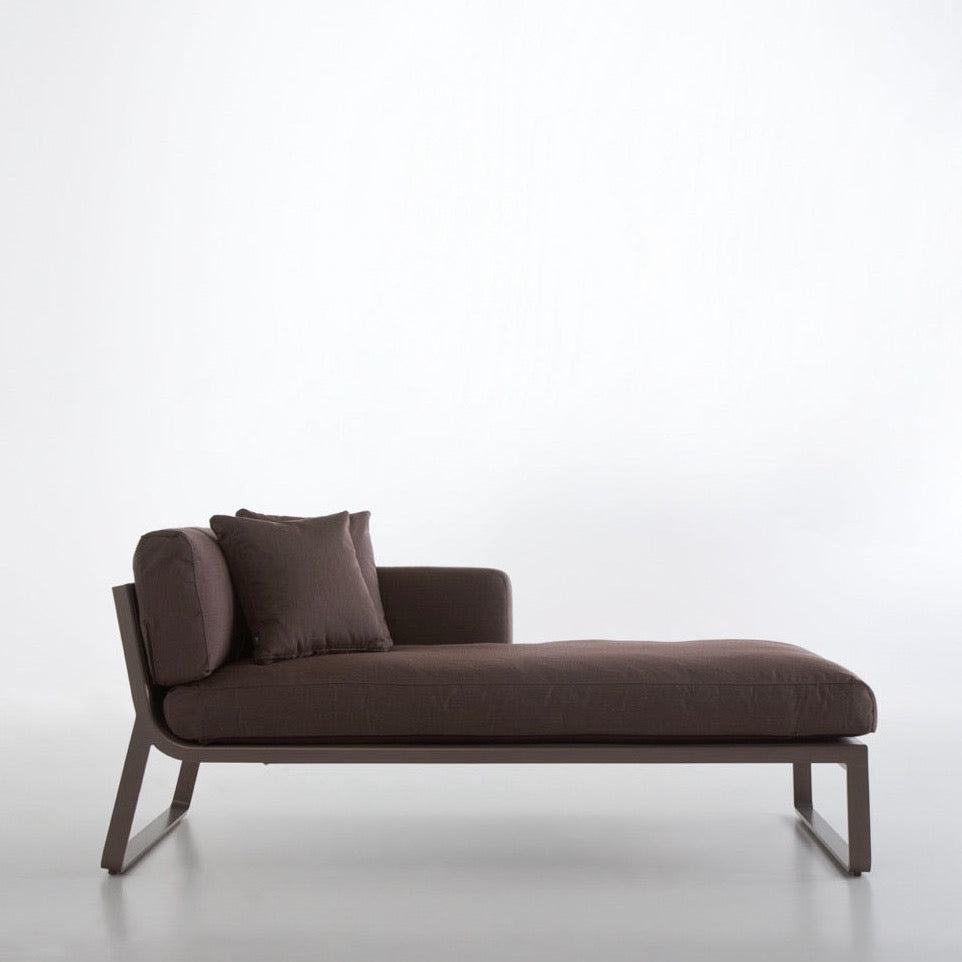 Gandia Blasco Flat Sectional 2 chaise lounge right
