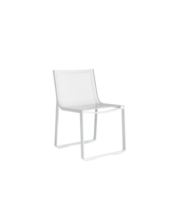 Gandia Blasco Flat Textil Dining Chair in weiß, Frontansicht 