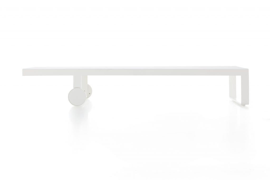 Gandia Blasco Flat Textil High Chaise Lounge in weiß, Seitenansicht, Lehne nach unten