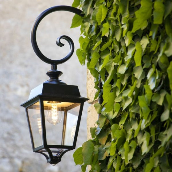 PLACE DES VOSGES 1 curved wall light