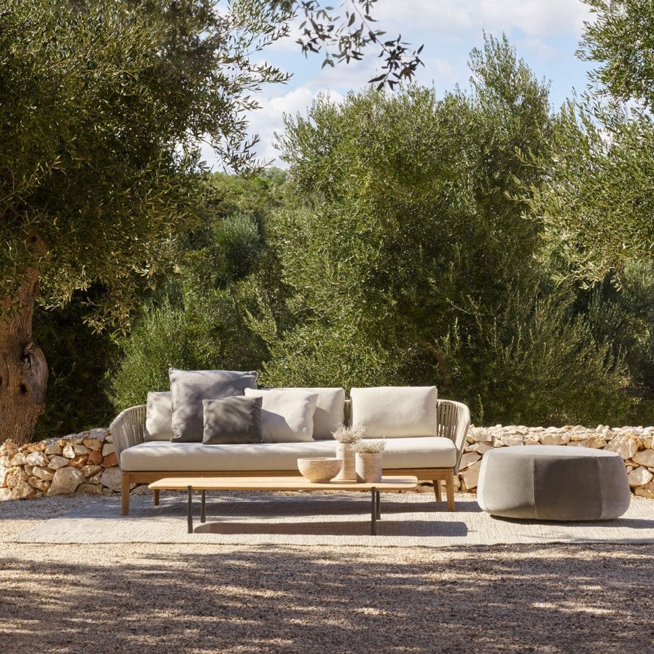 Tribù MOOD Sofa 3-Sitzer in teak/leinen mit Kissen