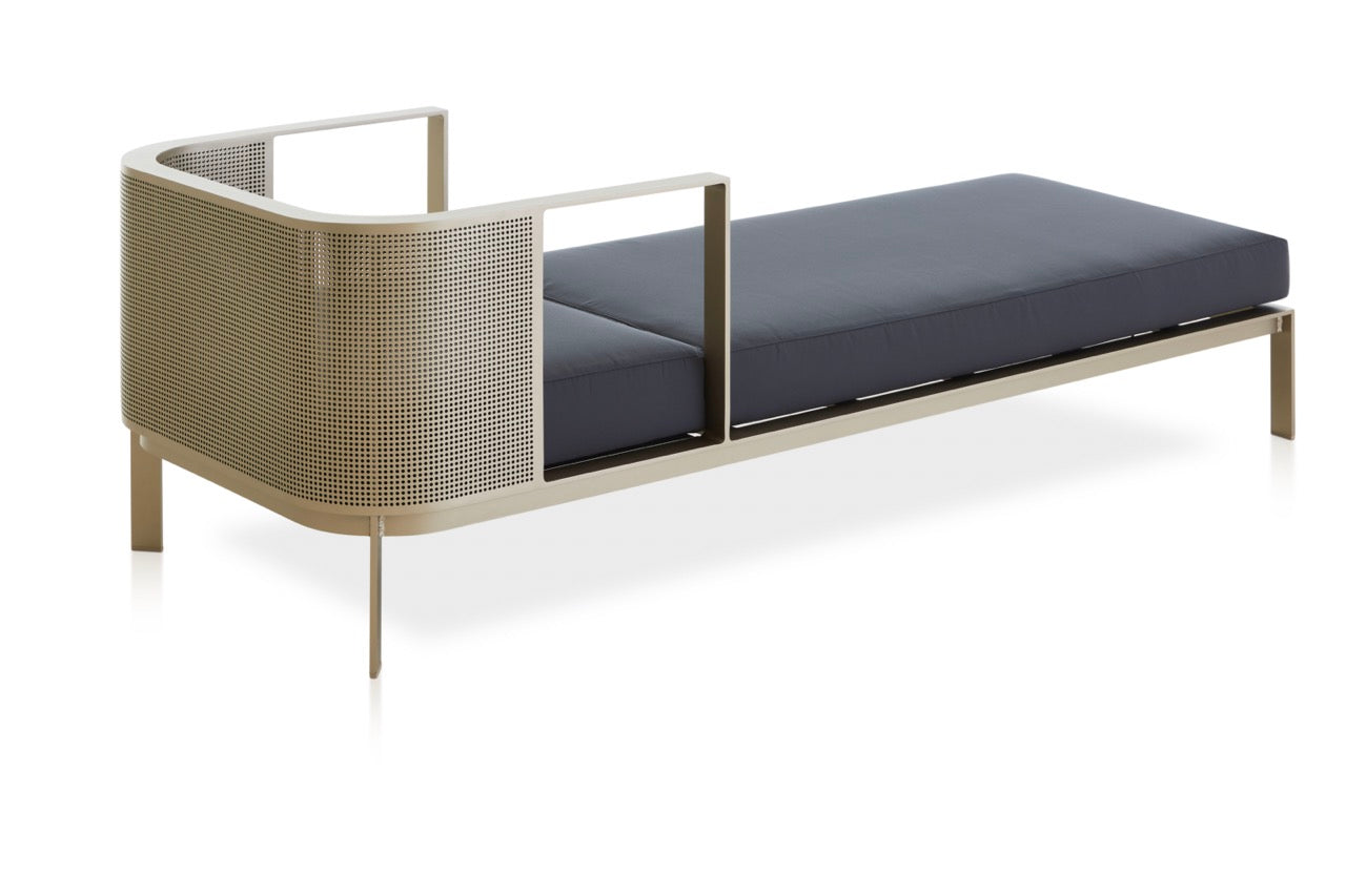 Gandia Blasco I Solanas Chaise Lounge