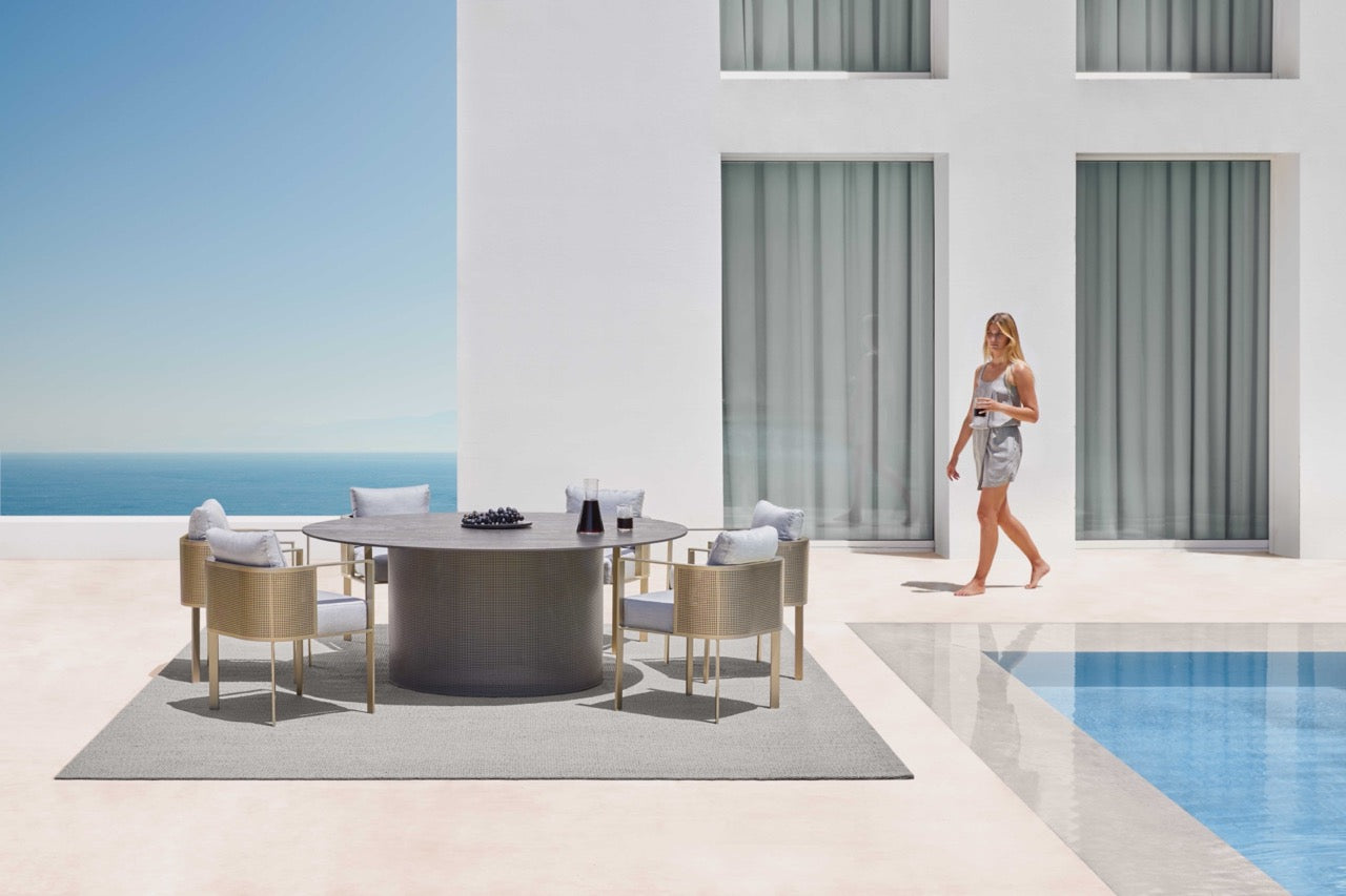 Gandia Blasco I Solanas round Dining Table 180 cm, rund