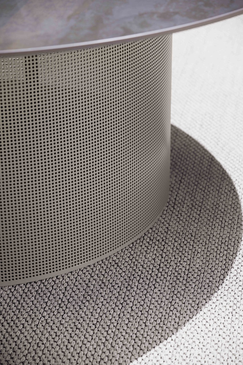 Gandia Blasco I Solanas round Dining Table 180 cm, rund