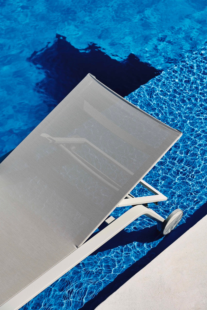 Gandia Blasco | Stack Sonnenliege mit Rollen