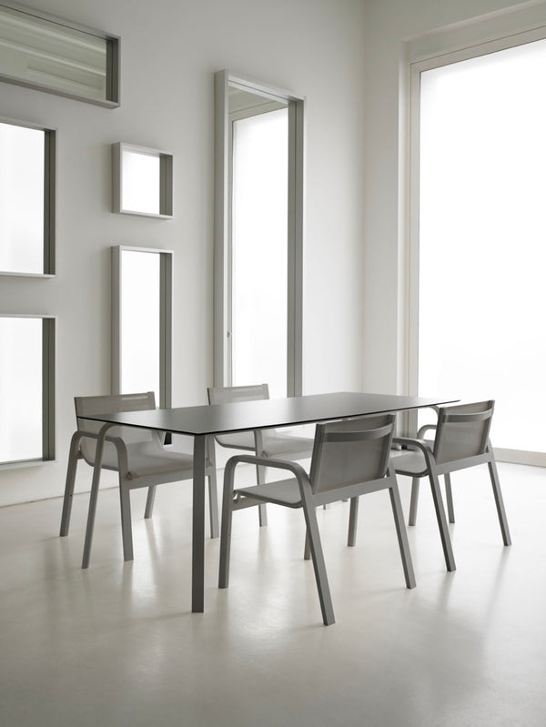 Gandia Blasco Stack Dining Club Fauteuil empilable
