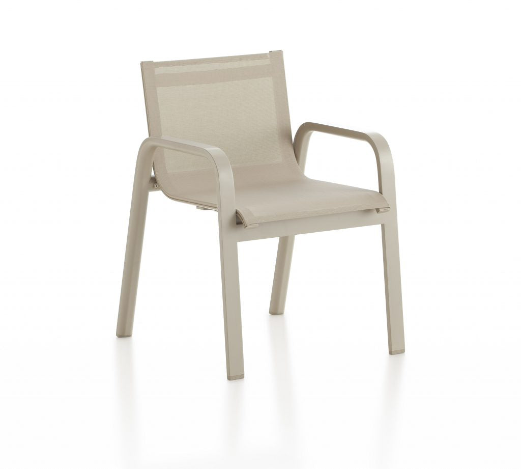 Gandia Blasco Stack Dining Club Armchair in sand, Frontansicht 
