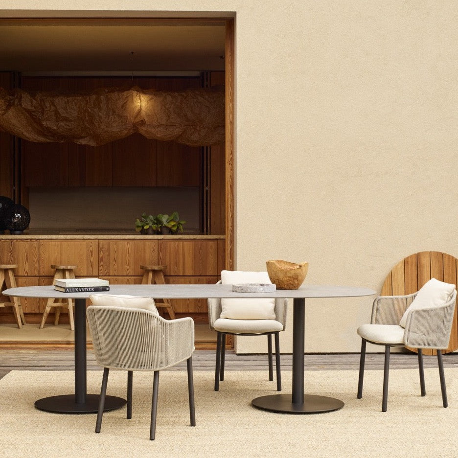 Tribù T-TABLE ovaler Esstisch