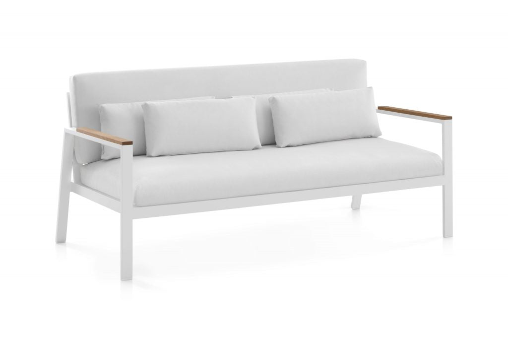 Gandia Blasco Timeless 2 Seat Sofa in weiß, Frontansicht, etwas seitlich