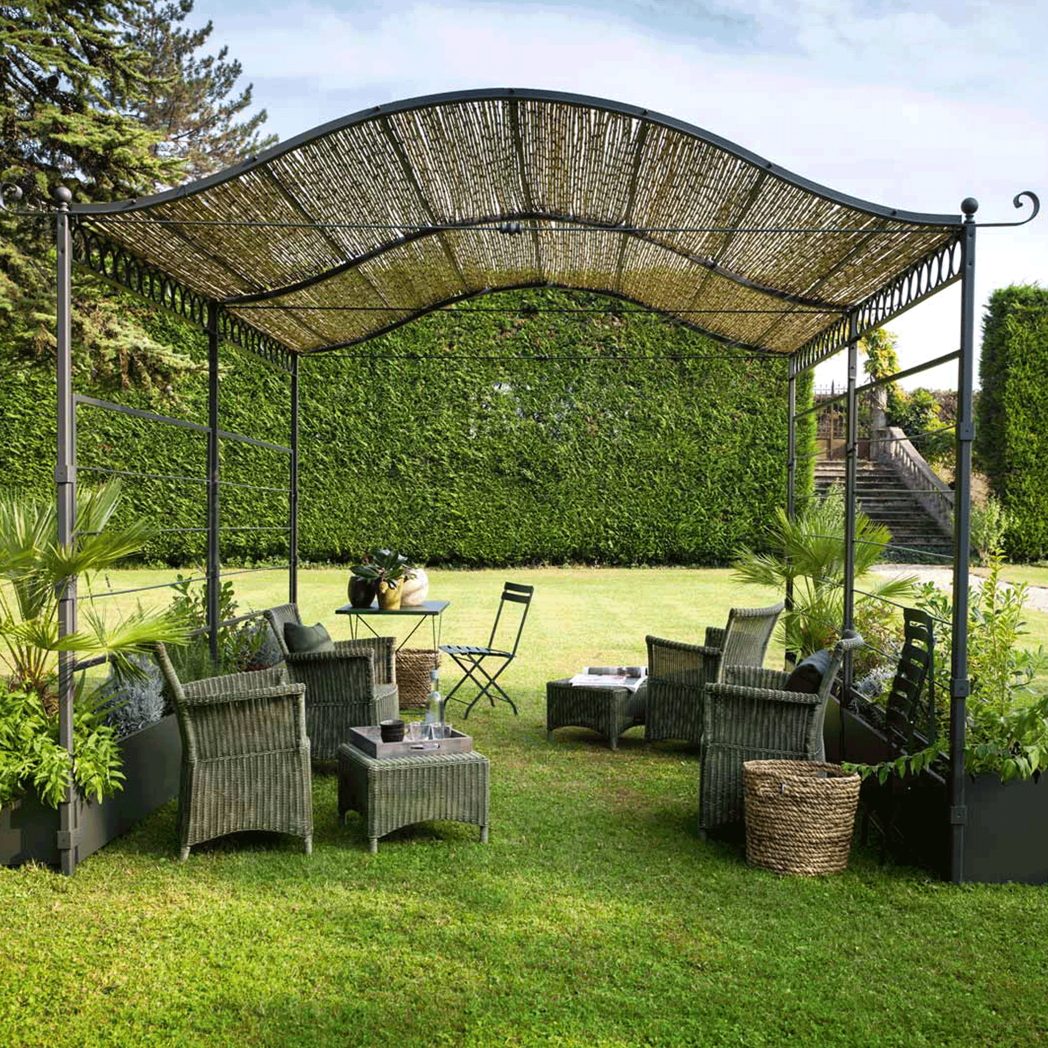 Unopiu I Tibisco freistehende Pergola