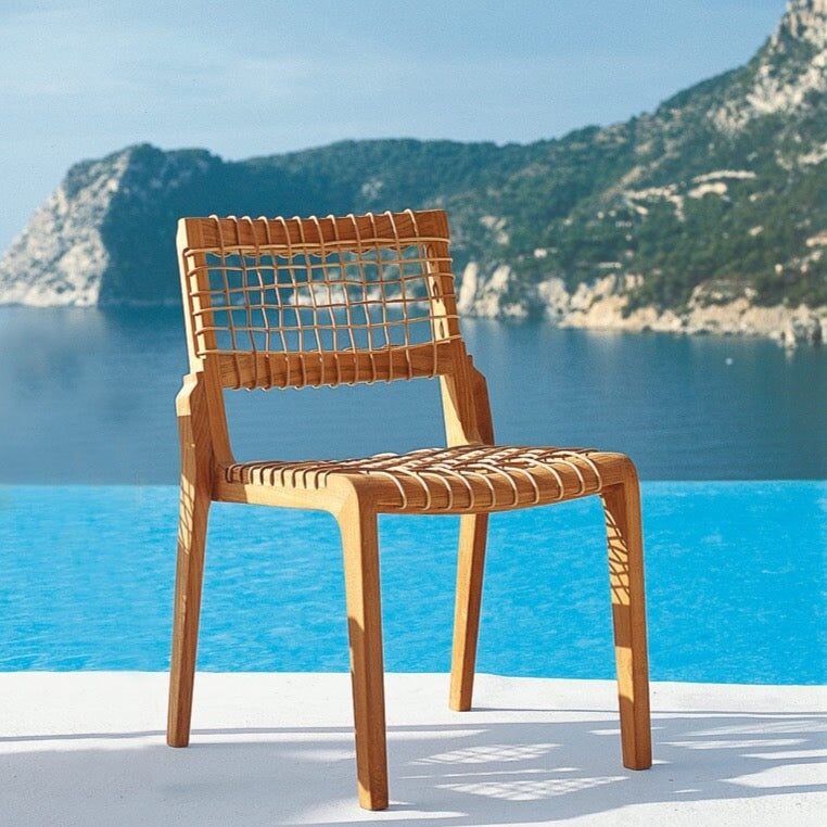 Unopiu Synthesis Gartenstuhl aus Teakholz